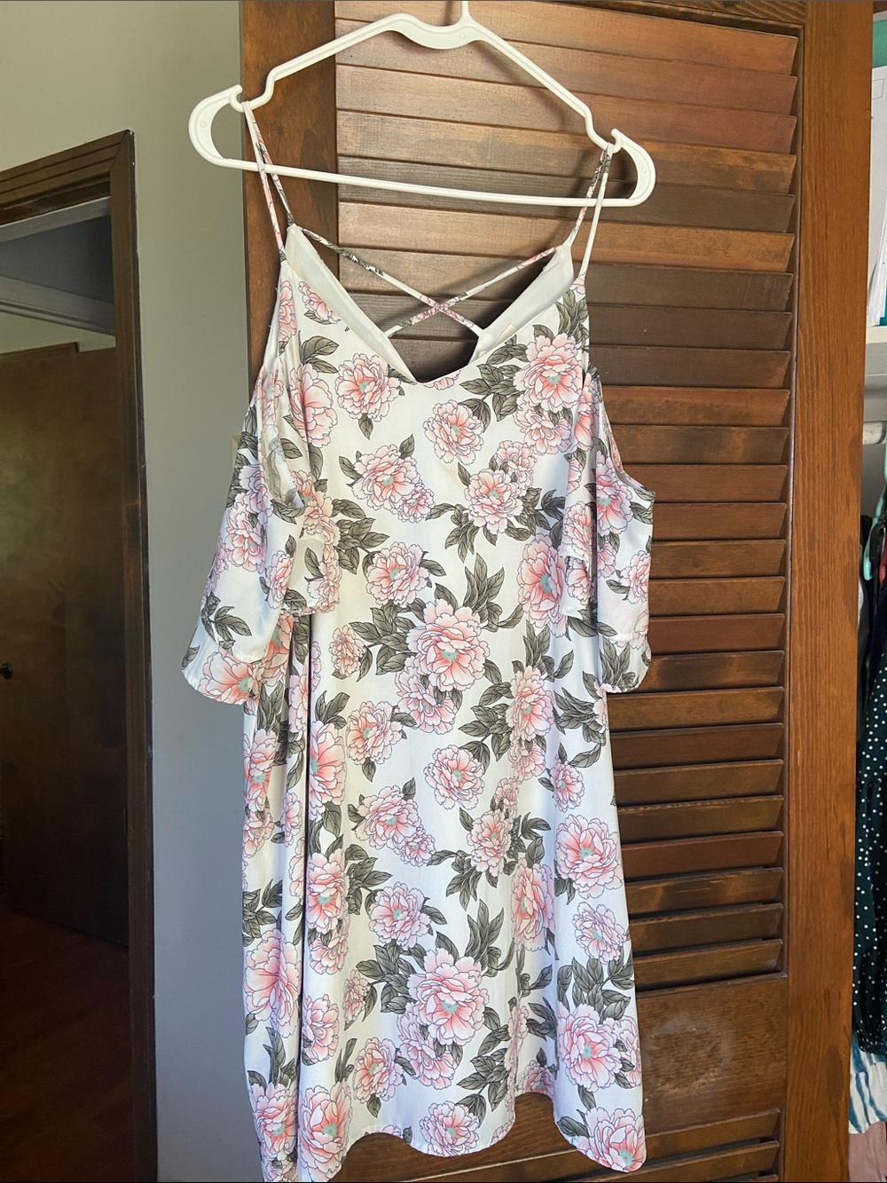 Floral Cold-Shoulder Summer Dress - White with Pink Roses